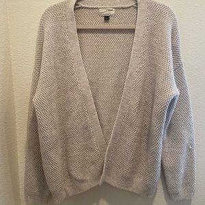 Universal threads women’s large cream cardigan